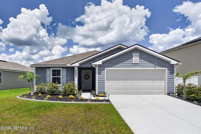 2229 Willow Glen Ln, Green Cove Springs, FL 32043