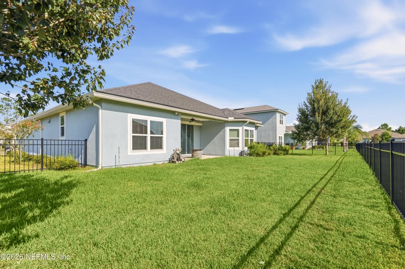 223 Meadow Crossing Dr, St Augustine, FL 32086