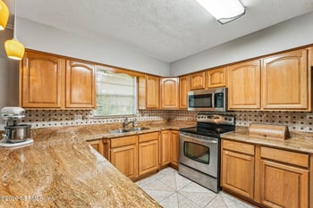 2230 Hopkins St, Orange Park, FL 32073