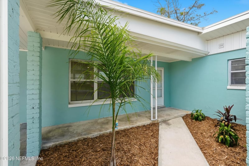 2234 La Valle Dr, Jacksonville, FL 32210