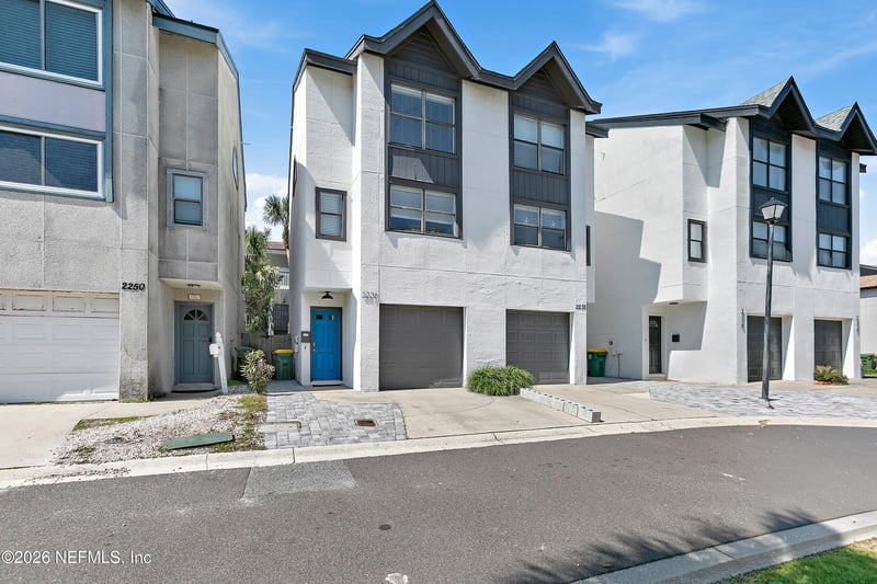 2236 2nd St S, Jacksonville Beach, FL 32250