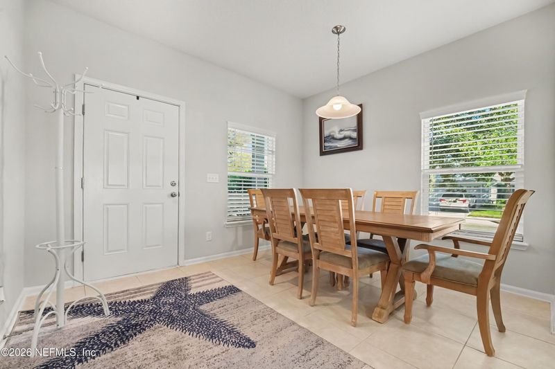 2238 Sand Dune Ct, Jacksonville, FL 32233