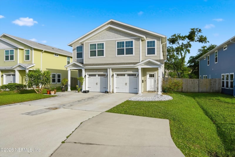 2239 Pine Pl, Neptune Beach, FL 32266