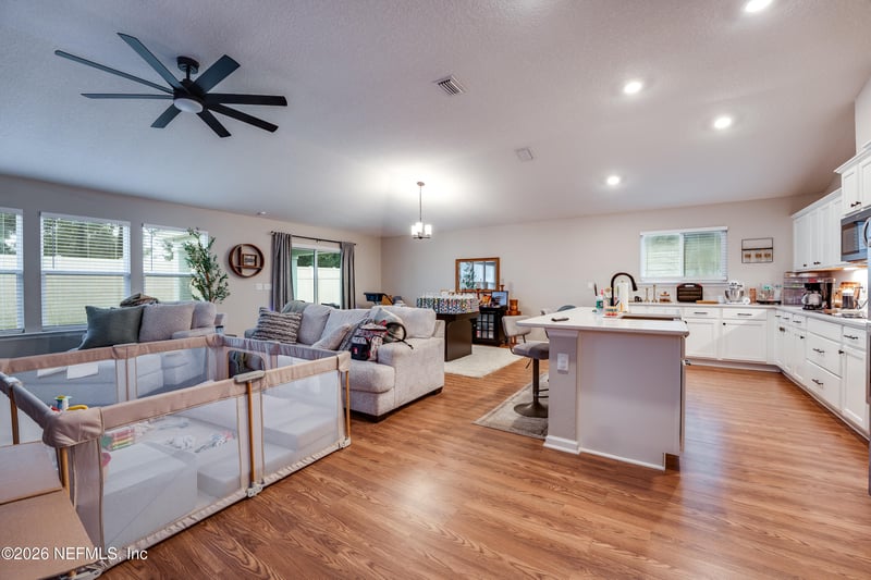 2243 Burton Island Way, Jacksonville, FL 32218