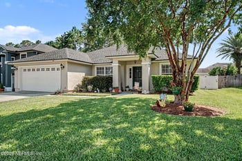 2244 Gardenmoss Dr, Green Cove Springs, FL 32043