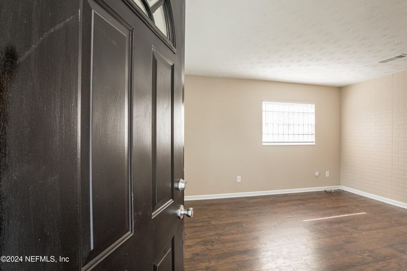 2246 College Cir S, Jacksonville, FL 32209