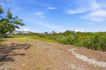 225 N La Crescenta Dr, St Augustine, FL 32080