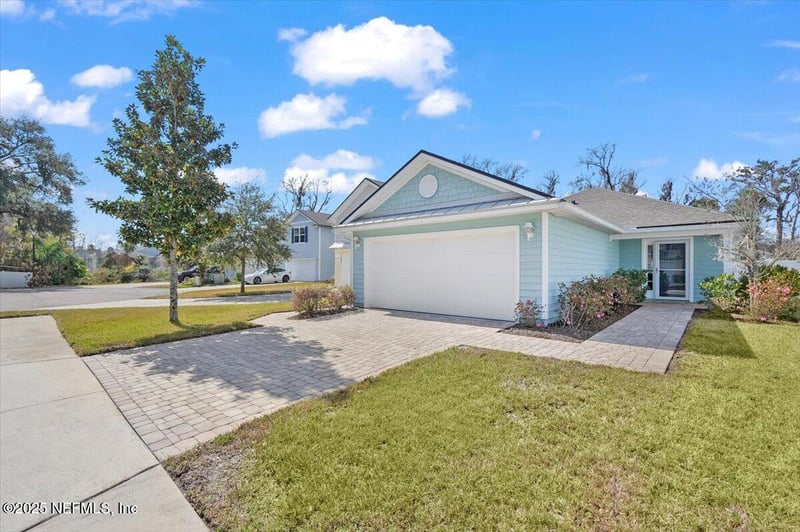 2251 Sand Dune Ct, Jacksonville, FL 32233