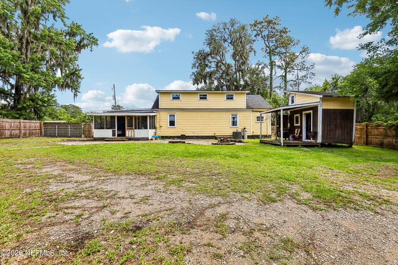 2252 Mills Rd, Jacksonville, FL 32216