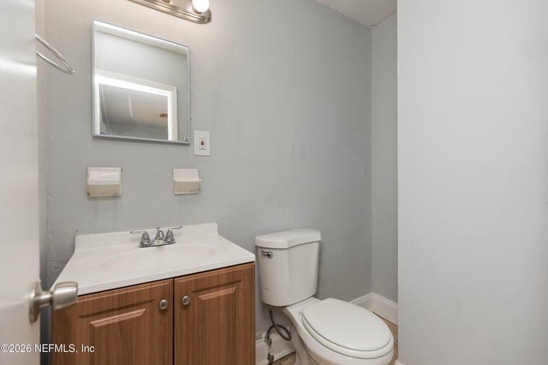 2255 W 13th St, Jacksonville, FL 32209