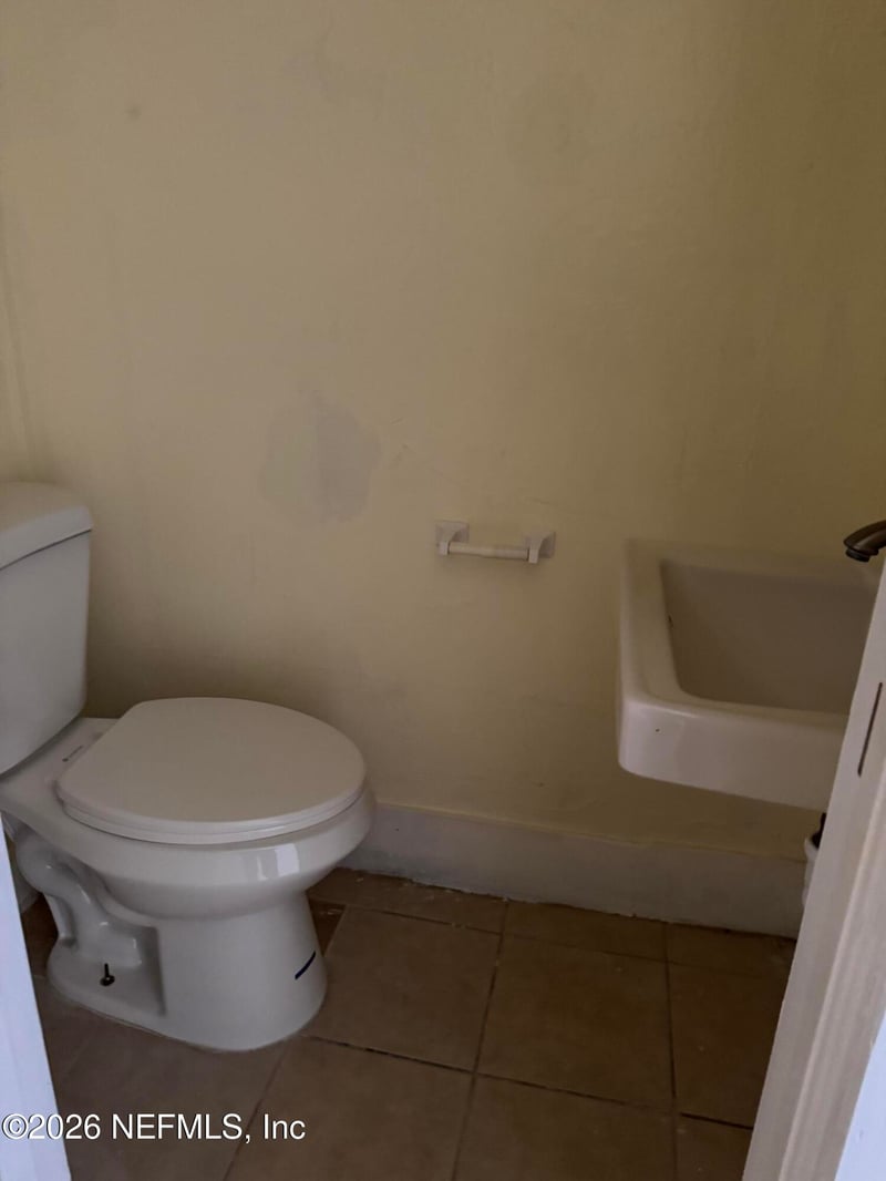 226 S Thompson St, Starke, FL 32091