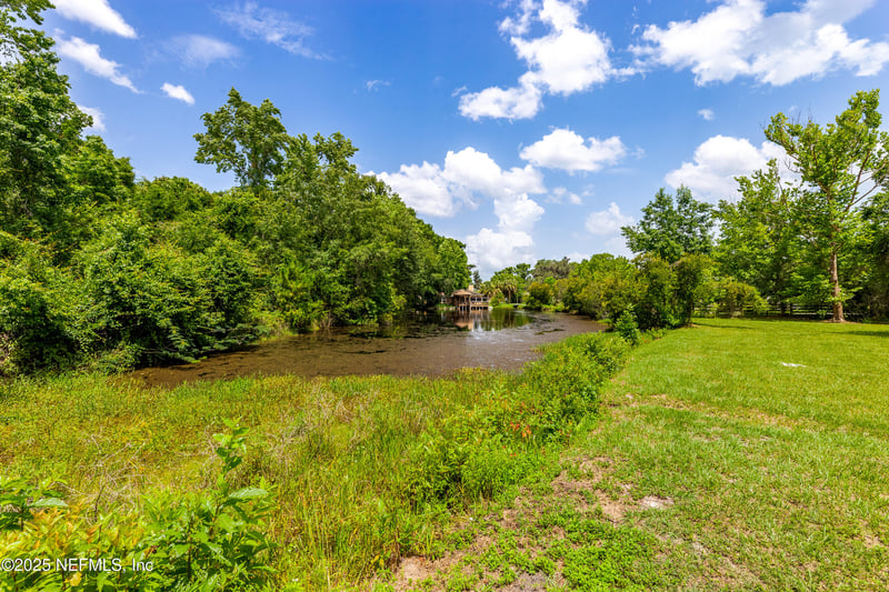226 Six Pond Trl, Green Cove Springs, FL 32043