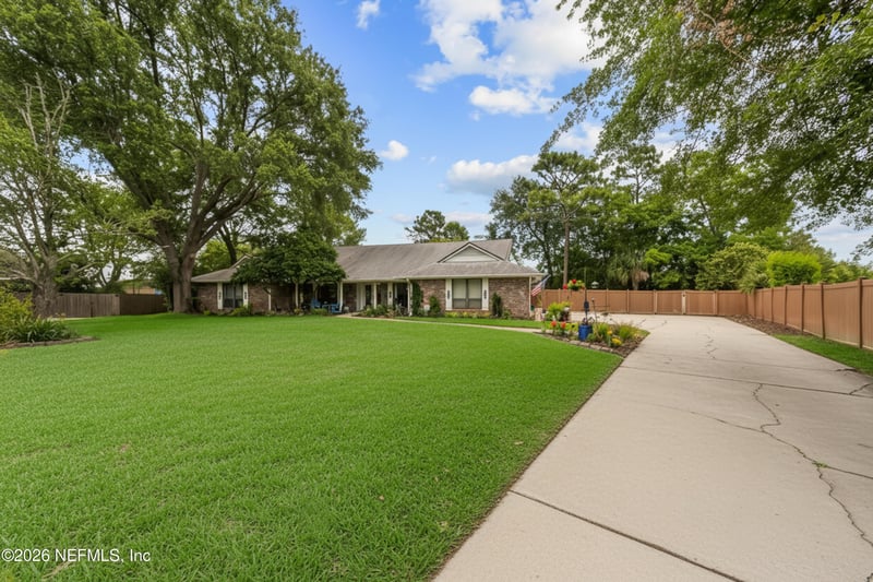 2265 Meadow Lark Ct, Jacksonville, FL 32246