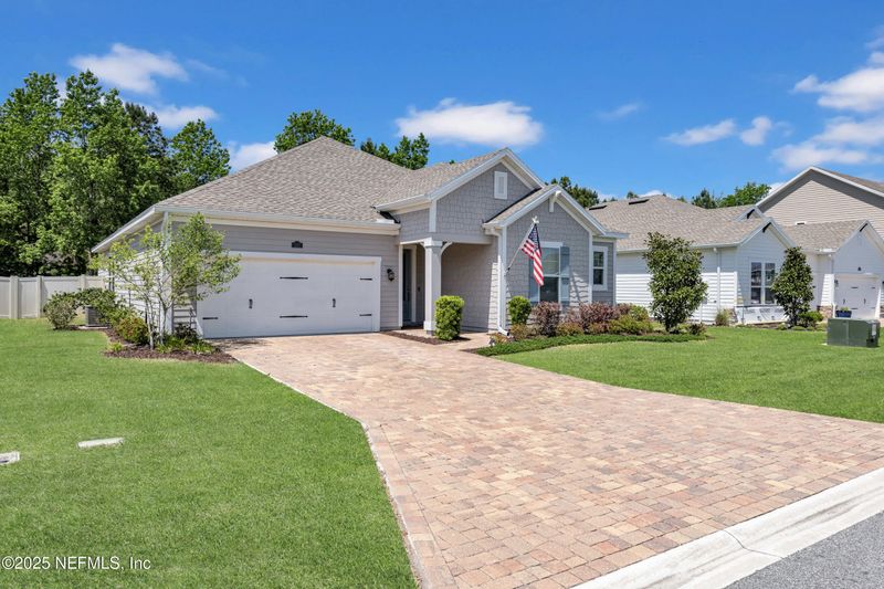227 Carina Trl, St Johns, FL 32259