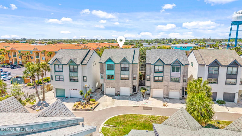 2272 2nd St S, Jacksonville Beach, FL 32250