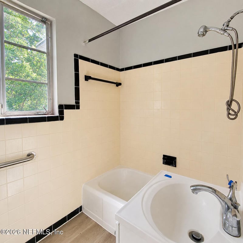 228 N Whitney St, St Augustine, FL 32084