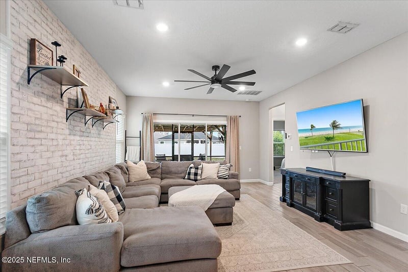 228 River Mist Dr, St Augustine, FL 32095