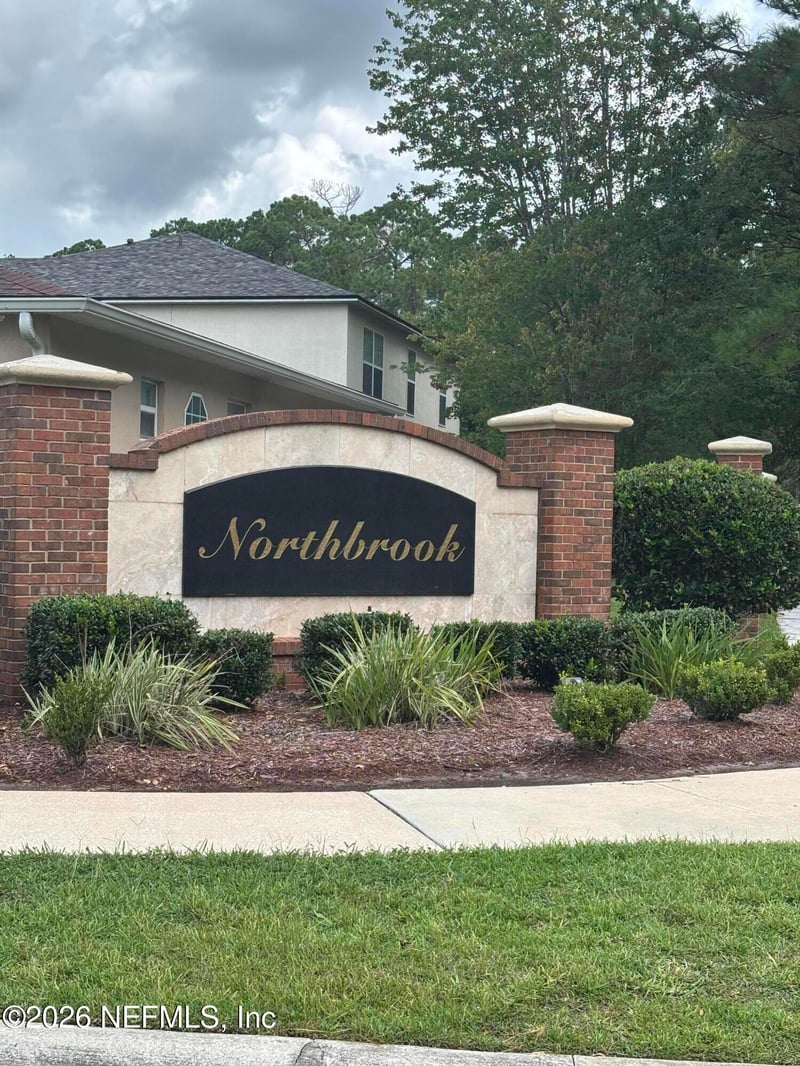 2280 N Nettlebrook St N, Jacksonville, FL 32218