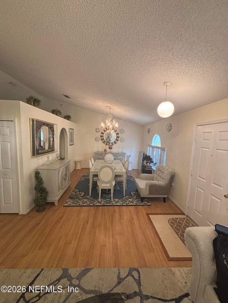 2280 N Nettlebrook St N, Jacksonville, FL 32218