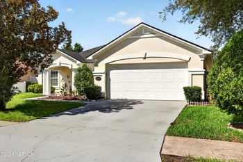 2282 Justin Lake Dr, Jacksonville, FL 32221
