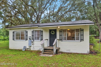 2291 Stauffer Rd, Green Cove Springs, FL 32043