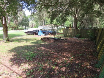 2295 Lake Dr, Jacksonville, FL 32246