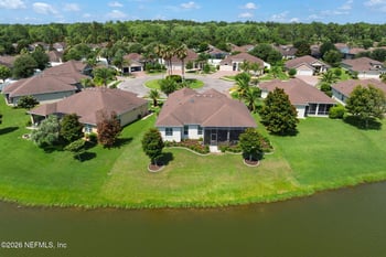 23 Arena Lake Cir, Palm Coast, FL 32137