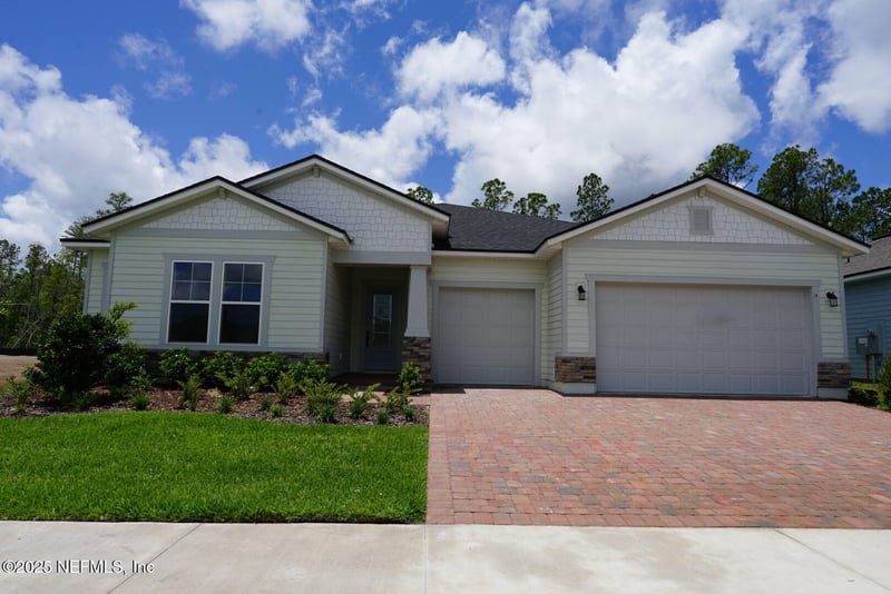 23 Reverie Dr, Palm Coast, FL 32137