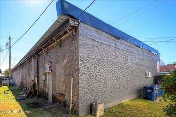 23 S College St, Macclenny, FL 32063