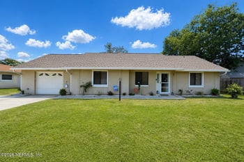 23 Westfield Ln, Palm Coast, FL 32164