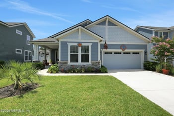 230 Oak Shadow Pl, St Johns, FL 32259