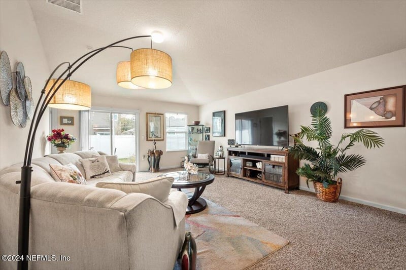 2302 Falling Star Ln, Green Cove Springs, FL 32043
