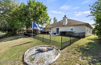 2303 Ravines Lakes Rd, Middleburg, FL 32068