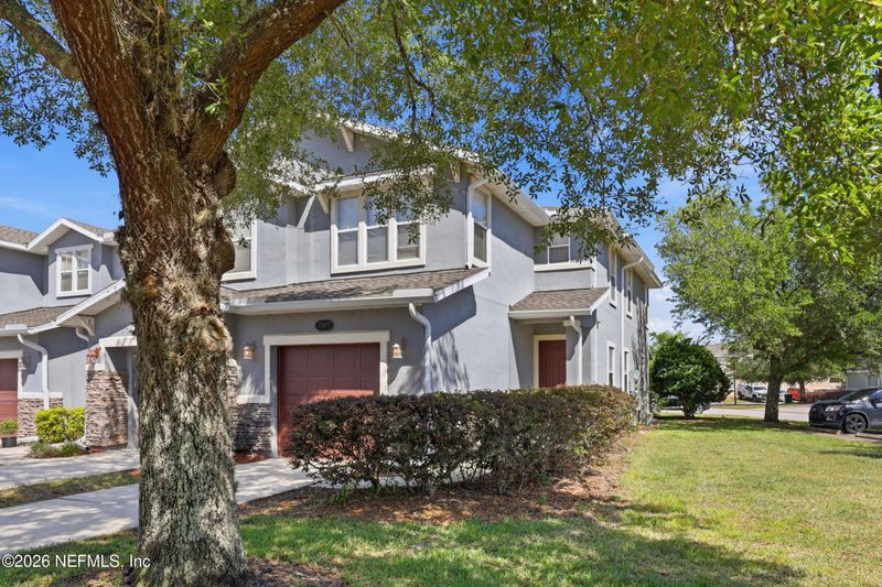 2307 Sunset Bluff Dr, Jacksonville, FL 32216