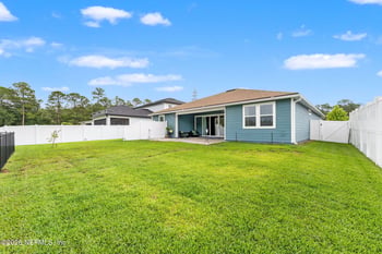 2308 Glade Ln, Green Cove Springs, FL 32043