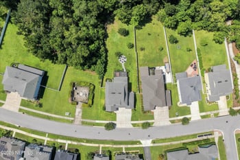 231 Footbridge Rd, St Johns, FL 32259