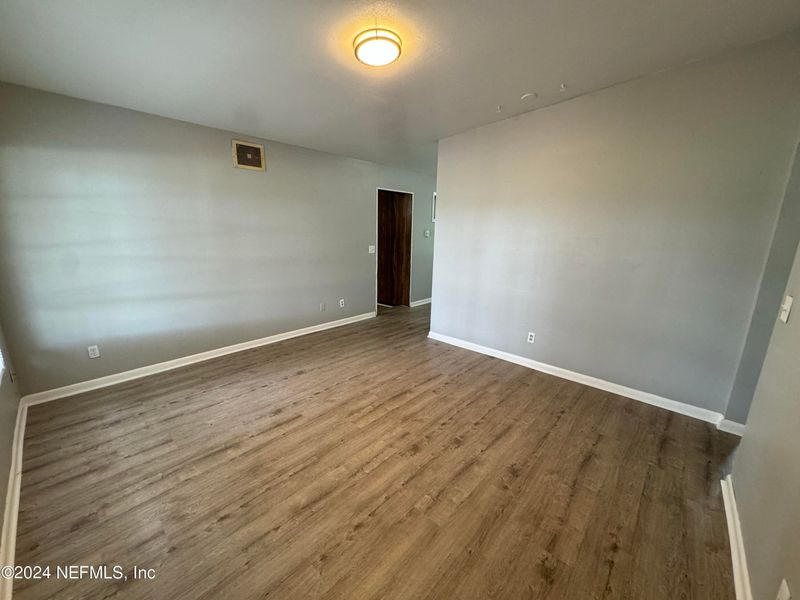 2312 Leonid Rd, Jacksonville, FL 32218