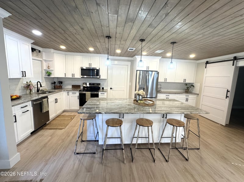 2313 Brest Rd, Jacksonville, FL 32216