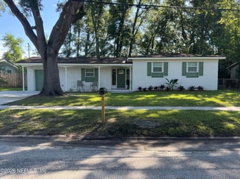 2313 Brest Rd, Jacksonville, FL 32216