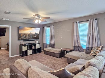 2316 Oak Stream Dr, Green Cove Springs, FL 32043