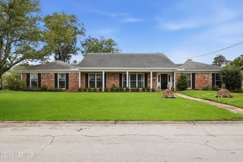 2317 Miller Oaks Dr S, Jacksonville, FL 32217
