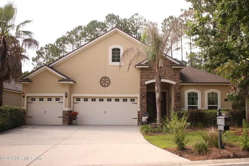 2319 Club Lake Dr, Orange Park, FL 32065