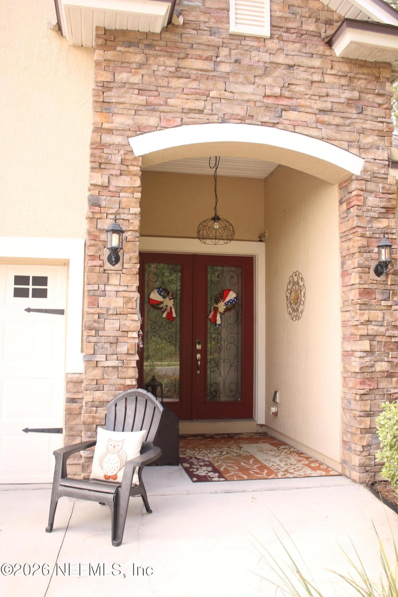 2319 Club Lake Dr, Orange Park, FL 32065