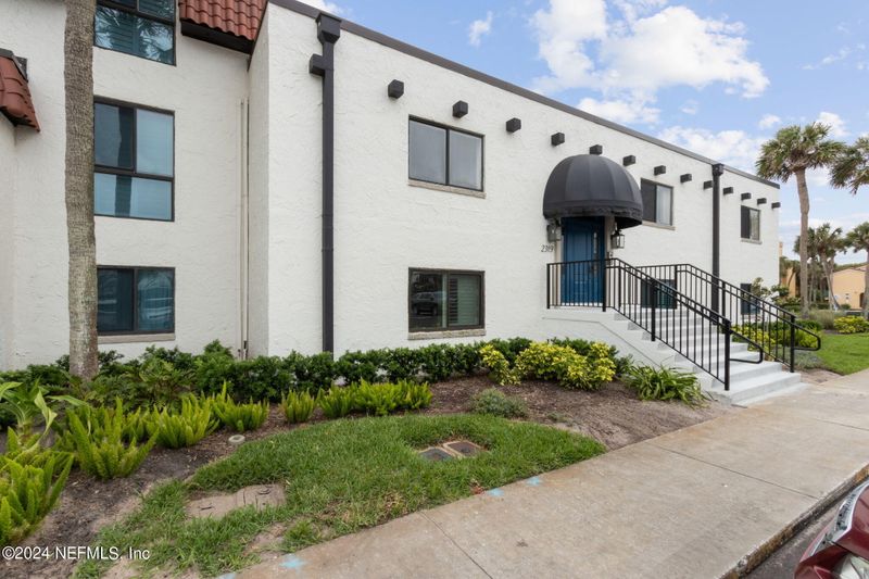 2319 Costa Verde Blvd #202, Jacksonville Beach, FL 32250