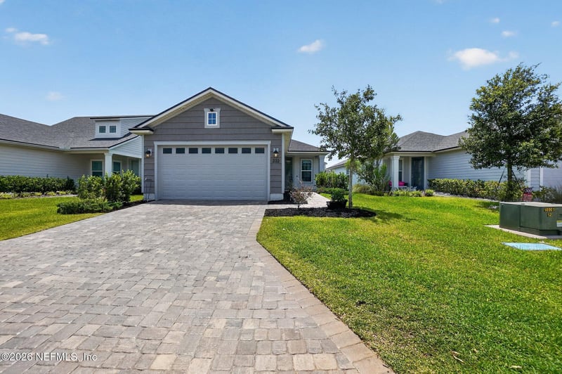 232 Creekmore Dr, St Augustine, FL 32092
