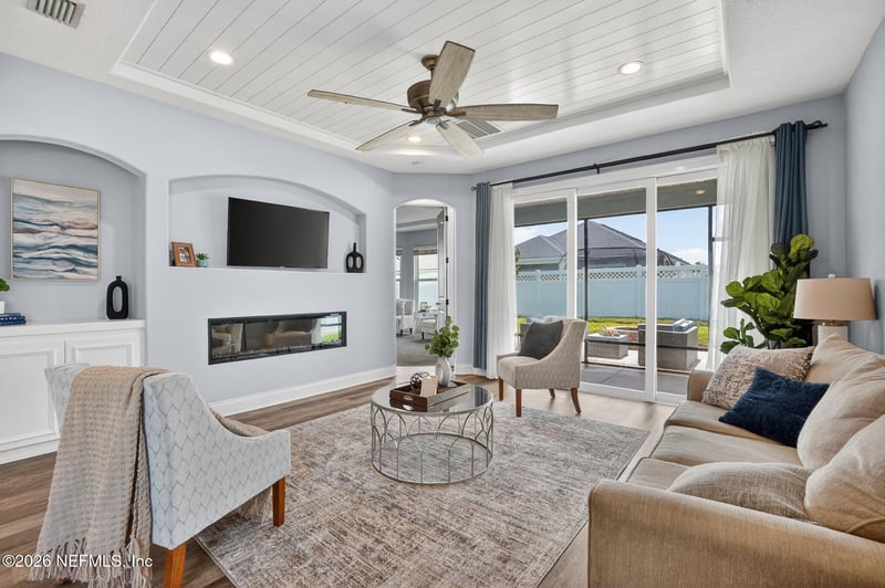 232 Creekmore Dr, St Augustine, FL 32092