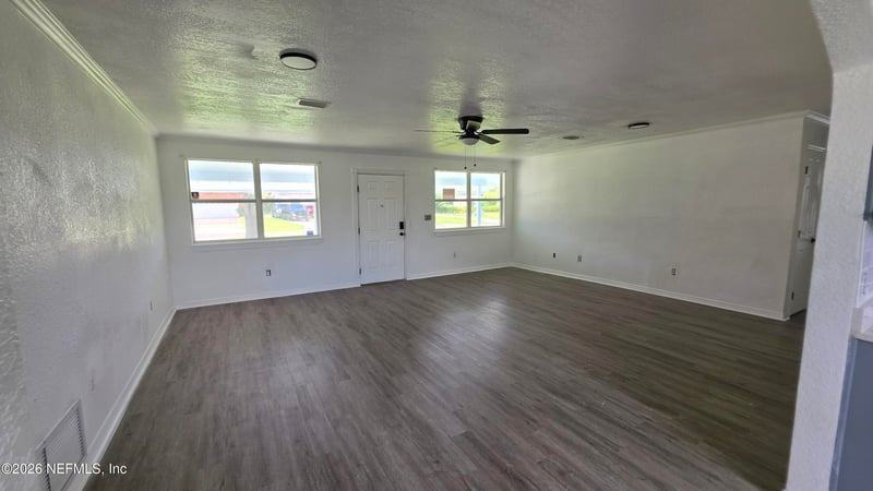 2325 Ribault Scenic Dr, Jacksonville, FL 32208