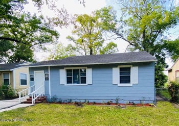 2325 Westbrook Cir S, Jacksonville, FL 32209