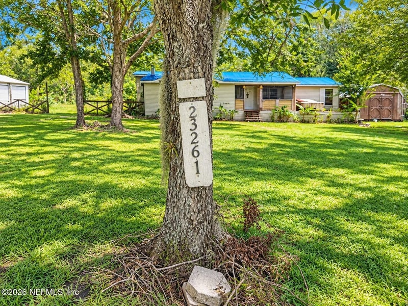 23261 NW 32nd Pl, Lawtey, FL 32058