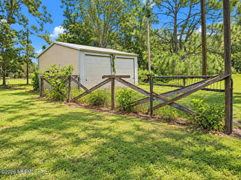 23261 NW 32nd Pl, Lawtey, FL 32058